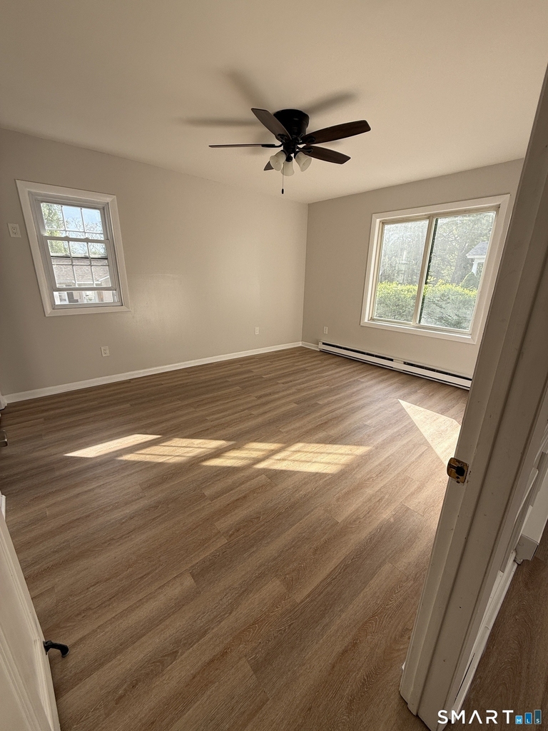 52 Academy Avenue - Photo 3