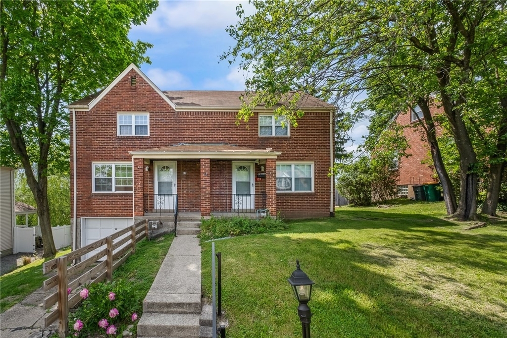 105 5th Ave - Photo 0