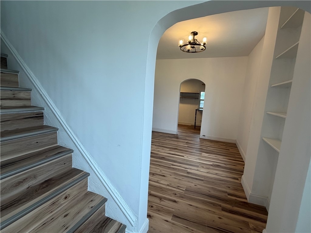 467 Reno St - Photo 2