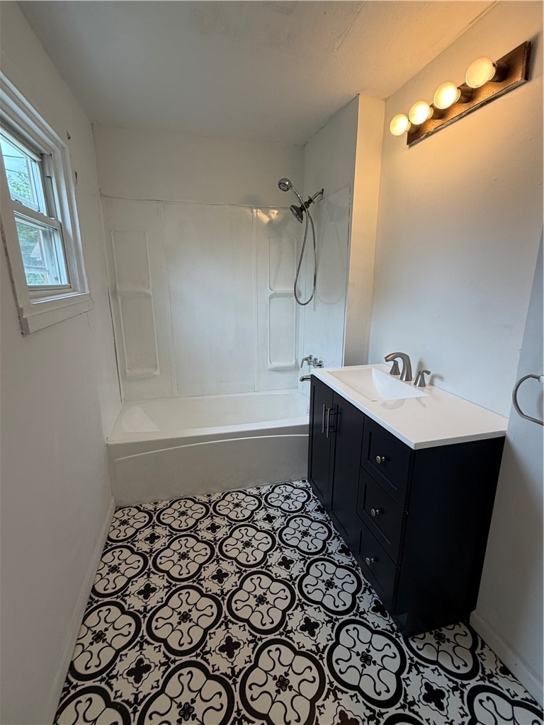 467 Reno St - Photo 10