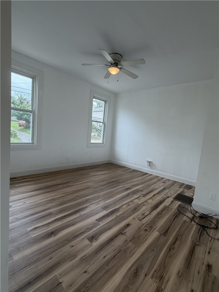 467 Reno St - Photo 1