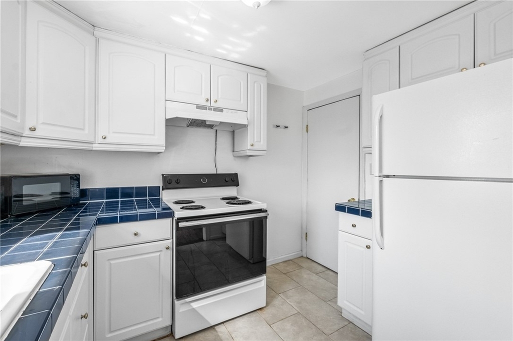 103 5th Ave - Photo 6