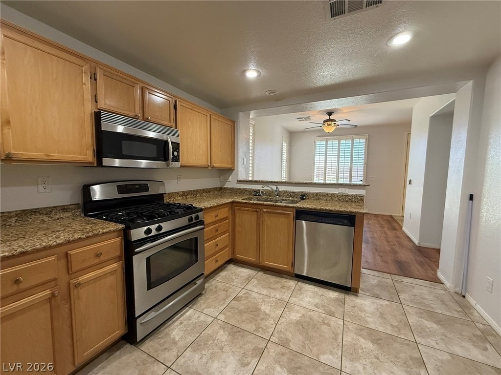 10221 Delray Beach Avenue - Photo 4