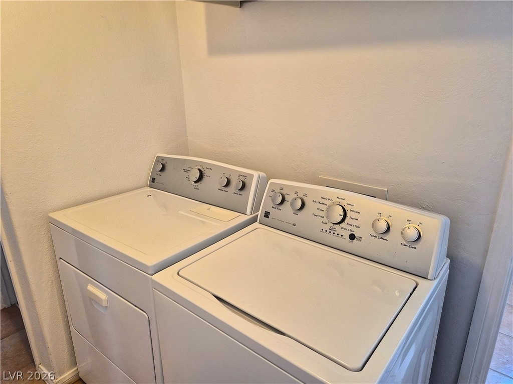 950 Black Street - Photo 9