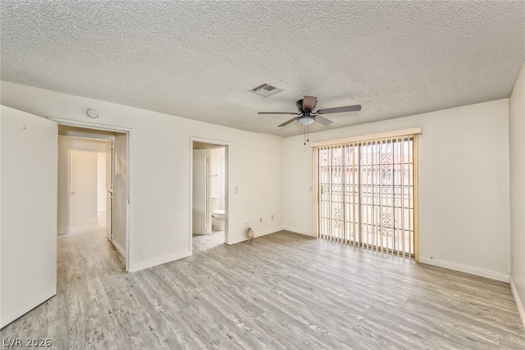 2080 Karen Avenue - Photo 7