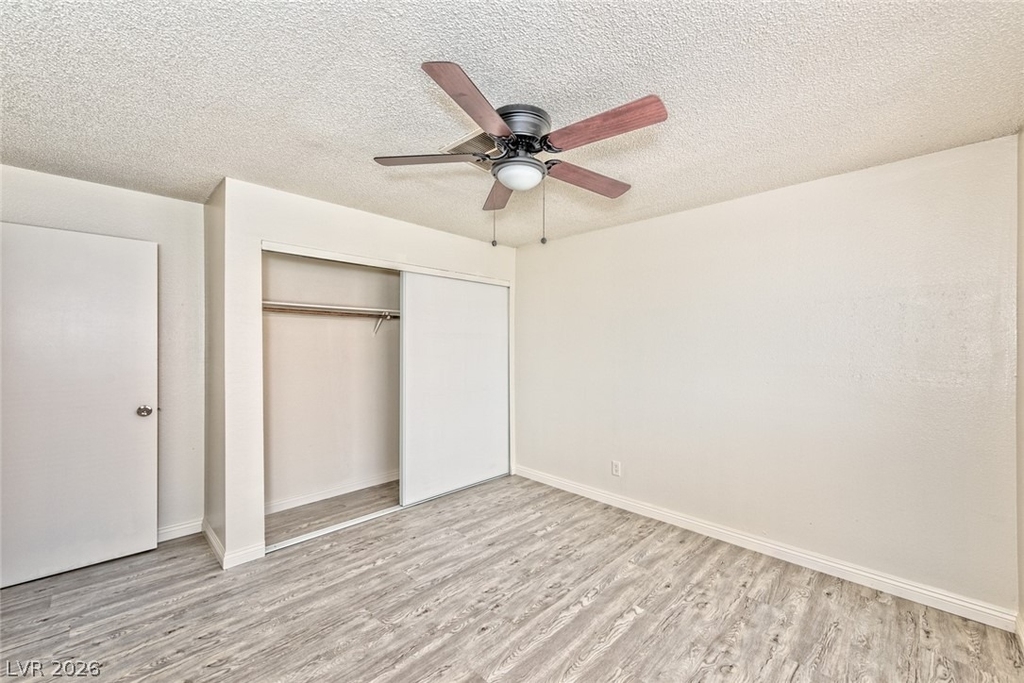 2080 Karen Avenue - Photo 6