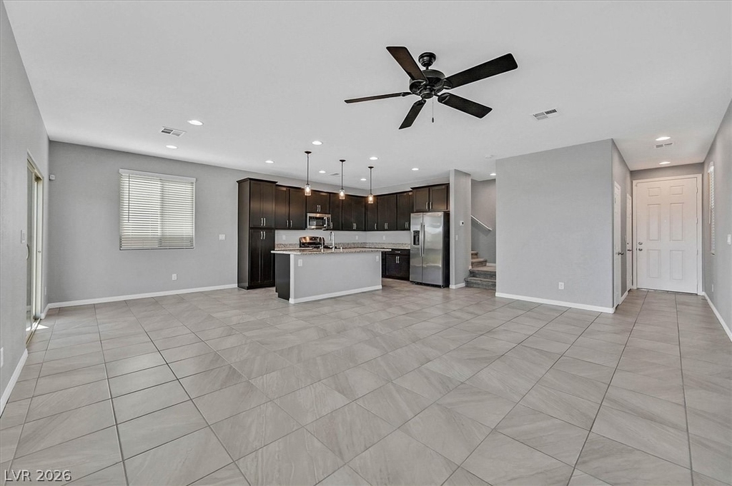 4405 Frias Falls Avenue - Photo 1