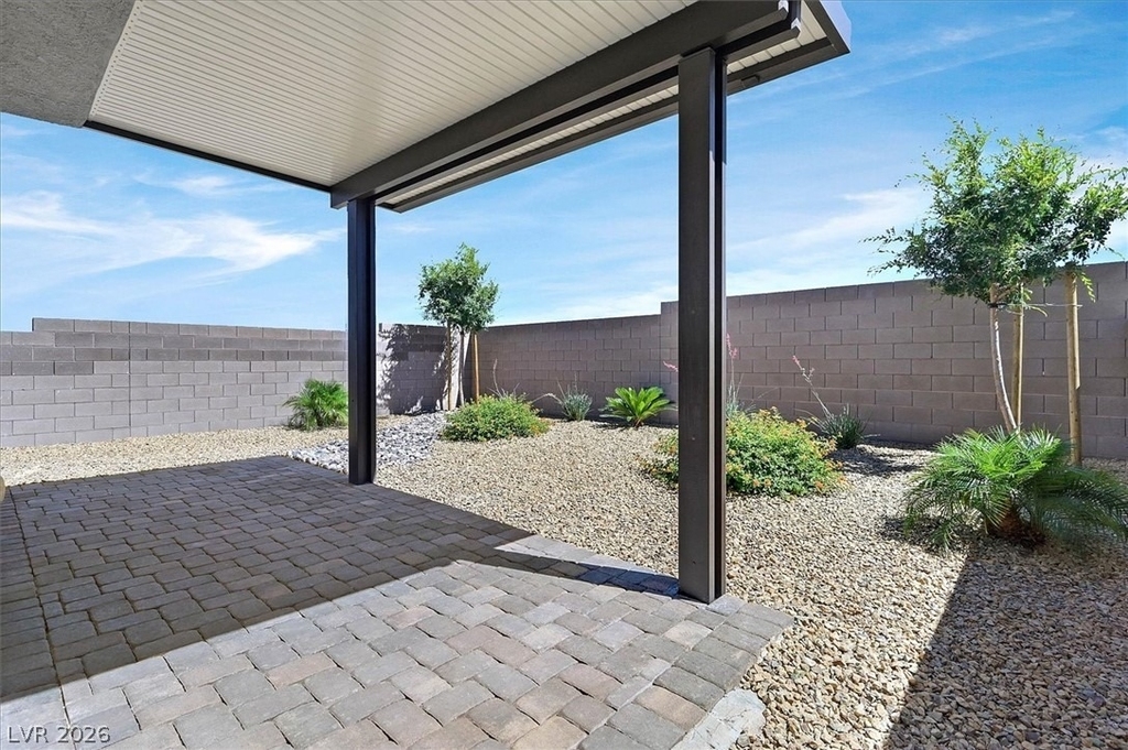 4405 Frias Falls Avenue - Photo 23