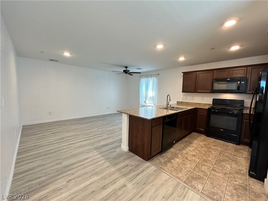 4552 Dover Straight Street - Photo 3