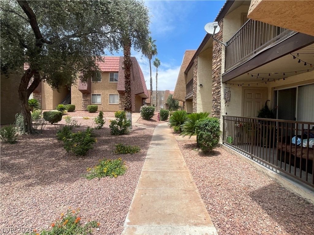 5350 River Glen Drive - Photo 8