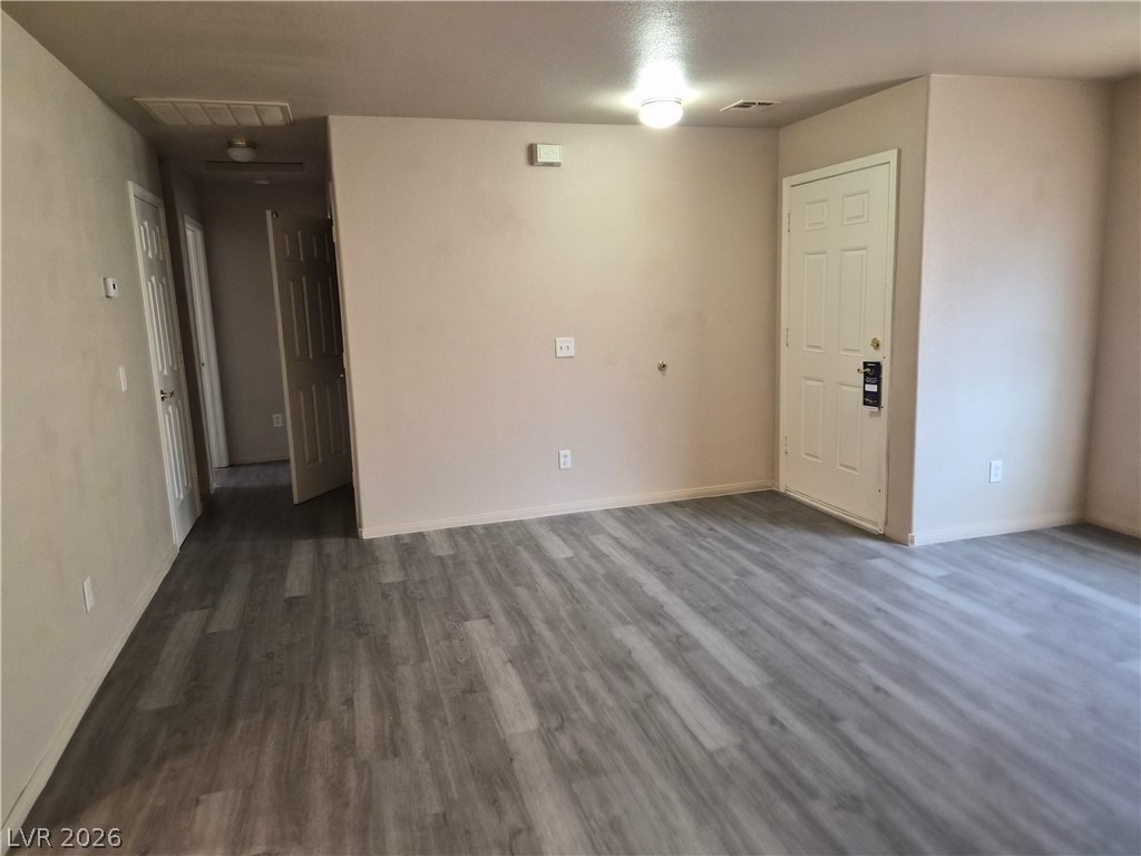 1080 S Hall - Photo 6