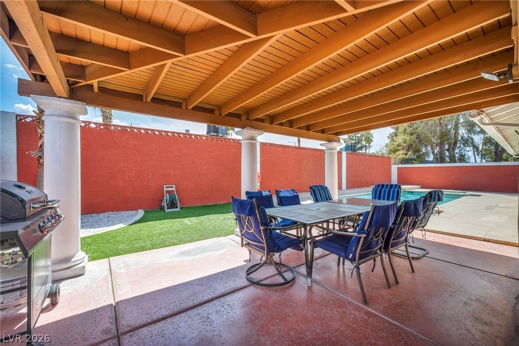 2269 Mccoig Avenue - Photo 39