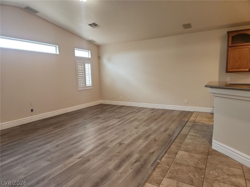 9664 Tapestry Pine Street - Photo 8