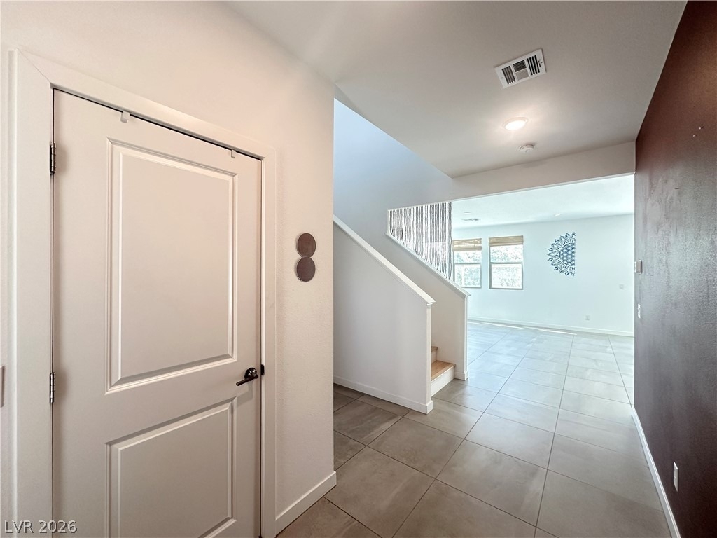 513 Monarch Ridge Court - Photo 4