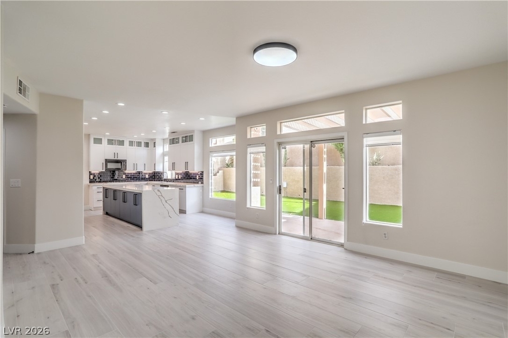 8910 Minsk Court - Photo 3