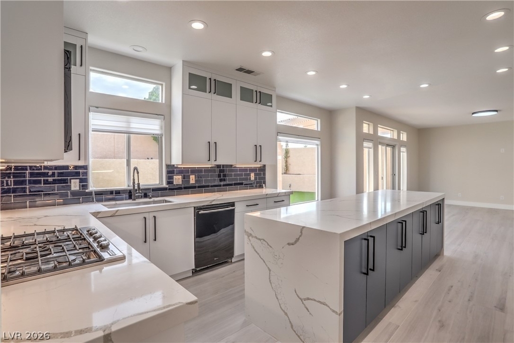 8910 Minsk Court - Photo 7