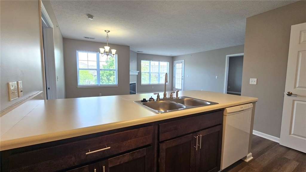 1609 Hill Park Court - Photo 23