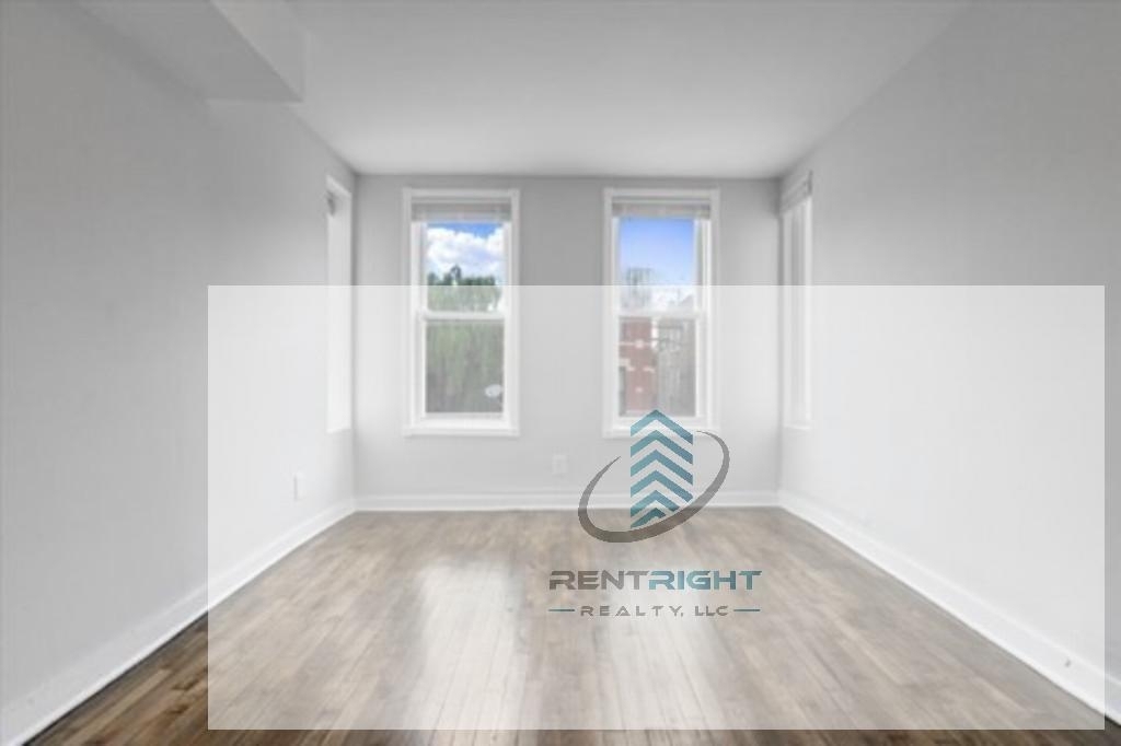 1849 W Augusta Blvd - Photo 3