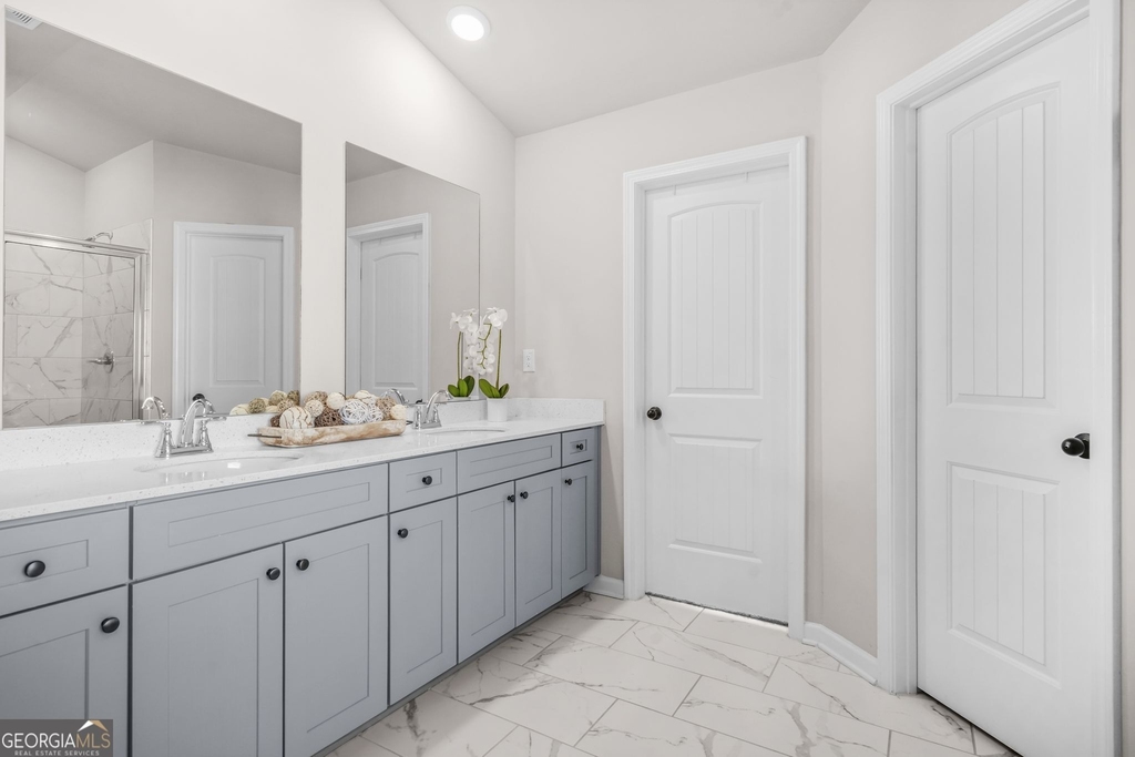 361 Traditions Lane - Photo 17