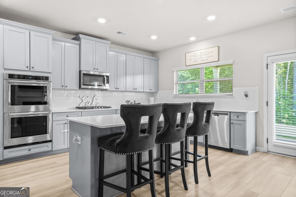 361 Traditions Lane - Photo 4