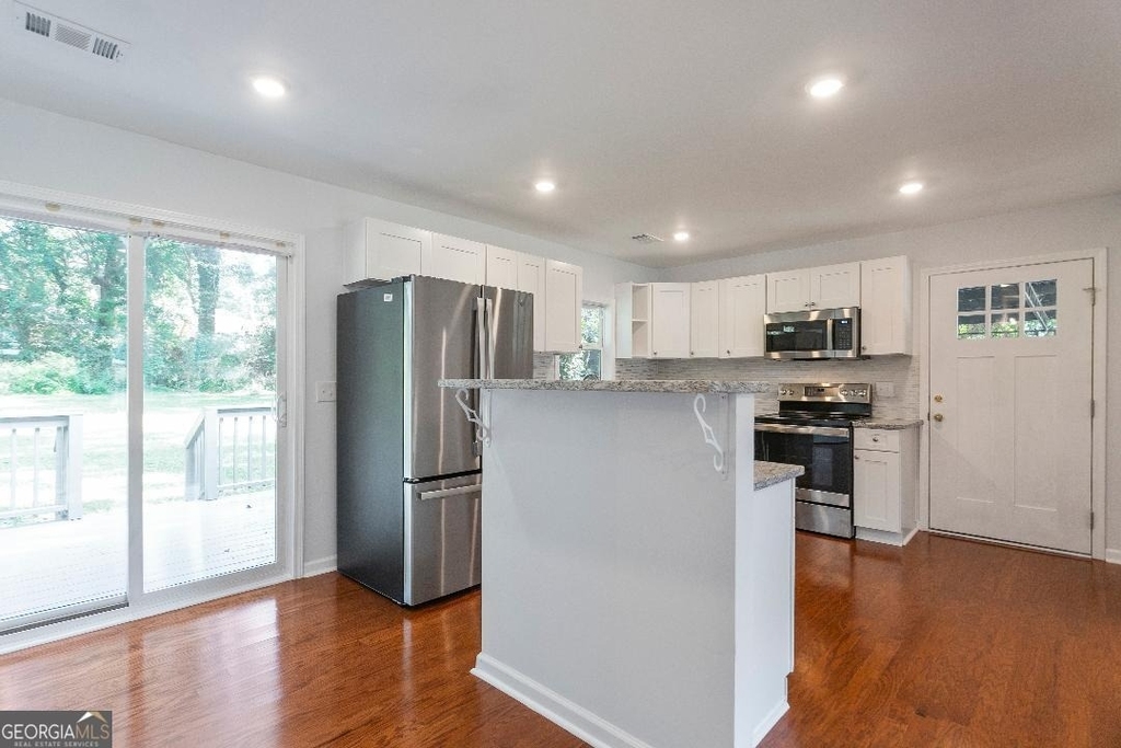 4144 Canby Lane - Photo 3