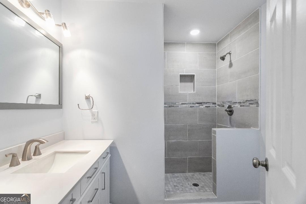 4144 Canby Lane - Photo 4