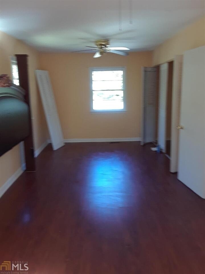10527 Thrasher Road - Photo 11