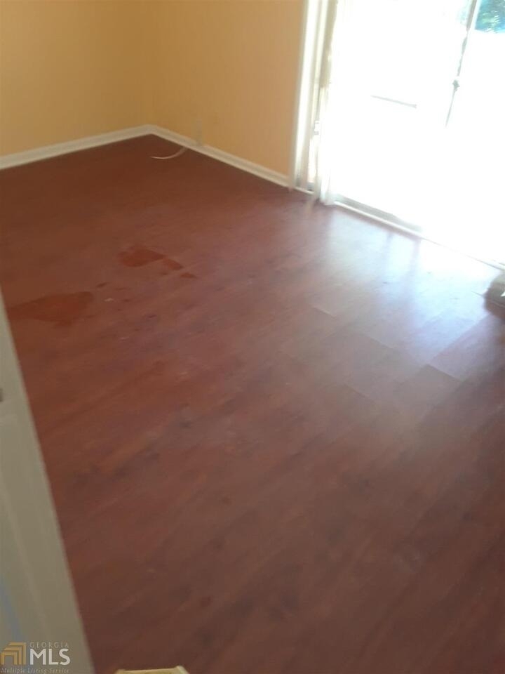10527 Thrasher Road - Photo 27
