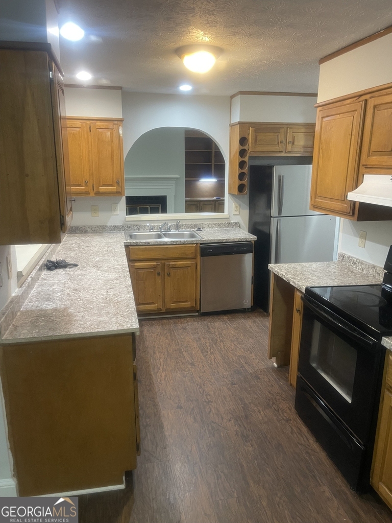 5035 Highland Hills Parkway Parkway - Photo 9