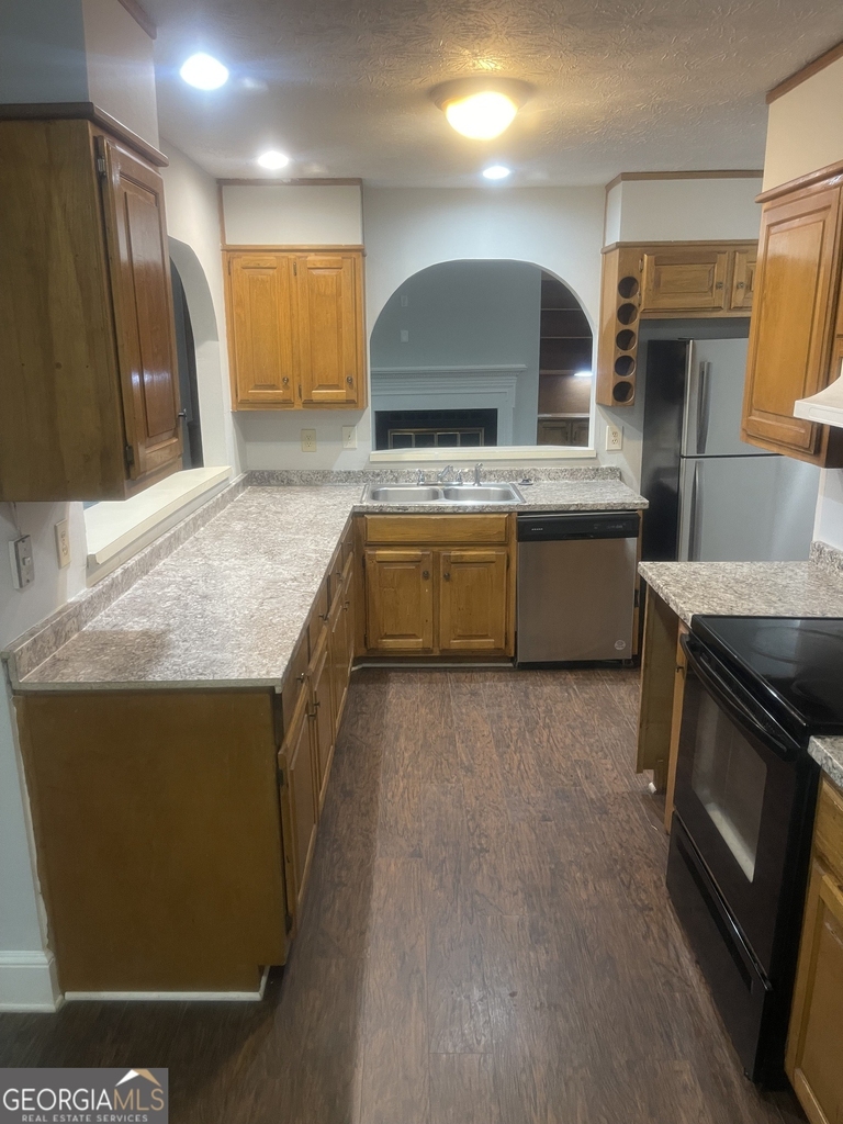 5035 Highland Hills Parkway Parkway - Photo 8