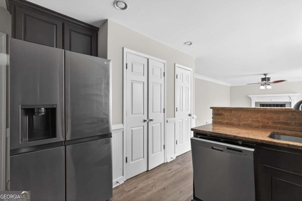 625 Harbor Bay Drive - Photo 3