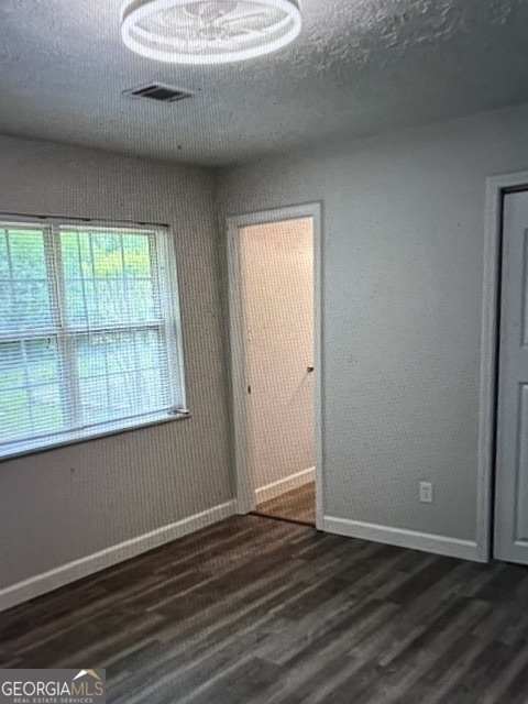 3604 Hogan Drive Nw - Photo 2
