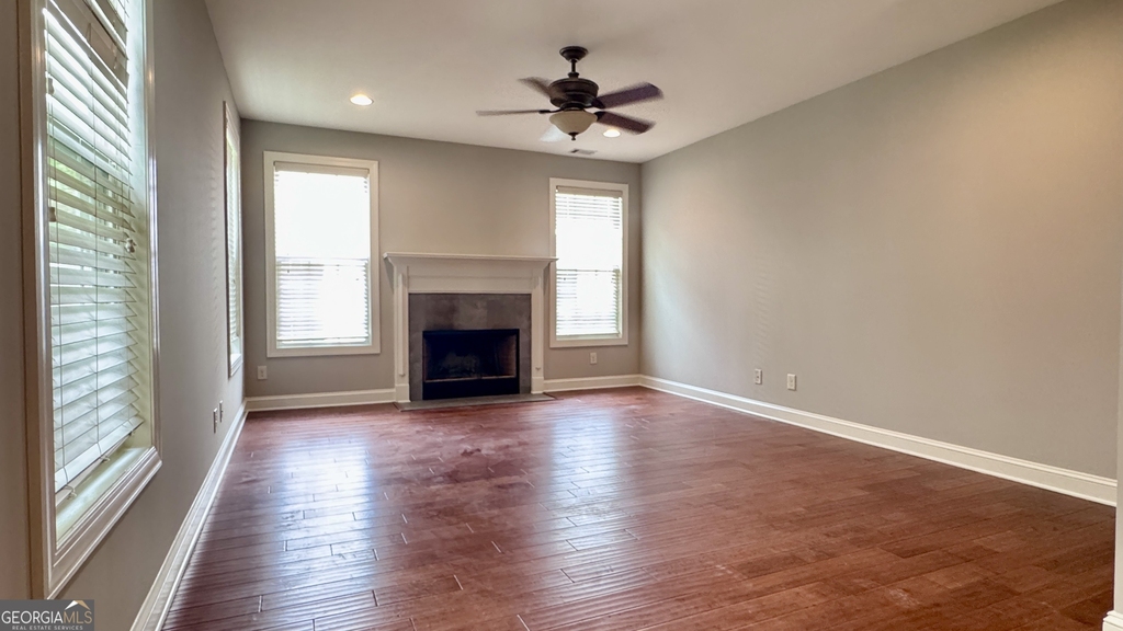 323 Evesham Avenue - Photo 4