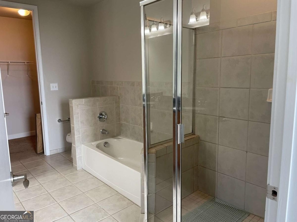 711 Cosmopolitan Drive Ne - Photo 2