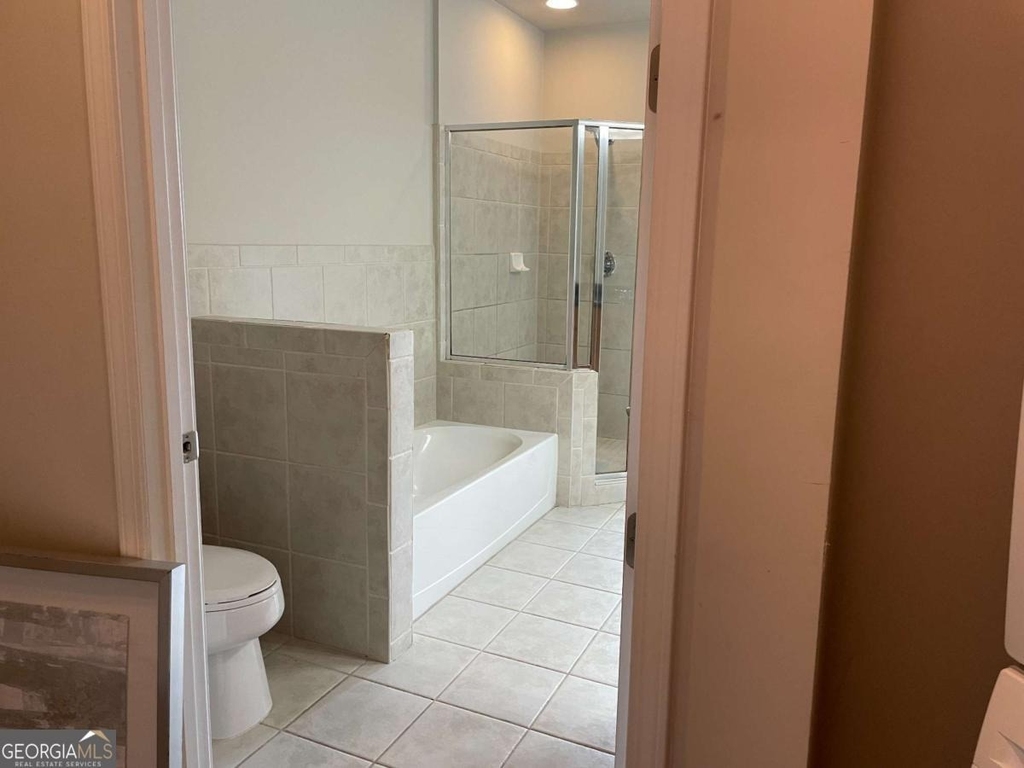 711 Cosmopolitan Drive Ne - Photo 3