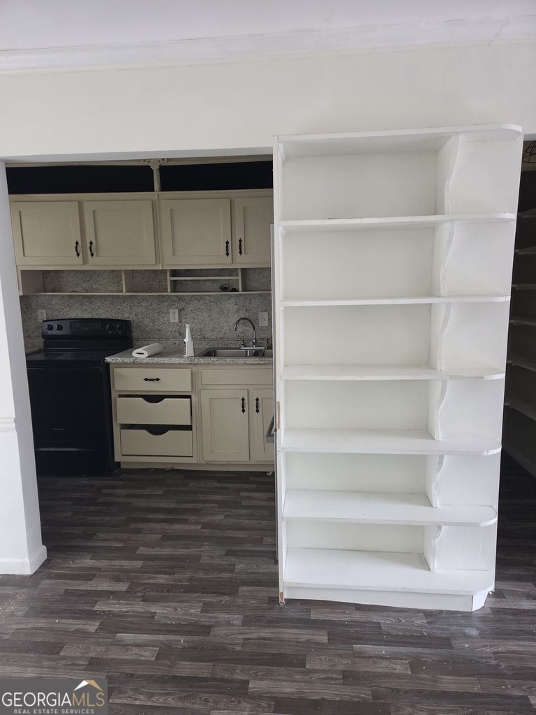 510 Coventry Road - Photo 10