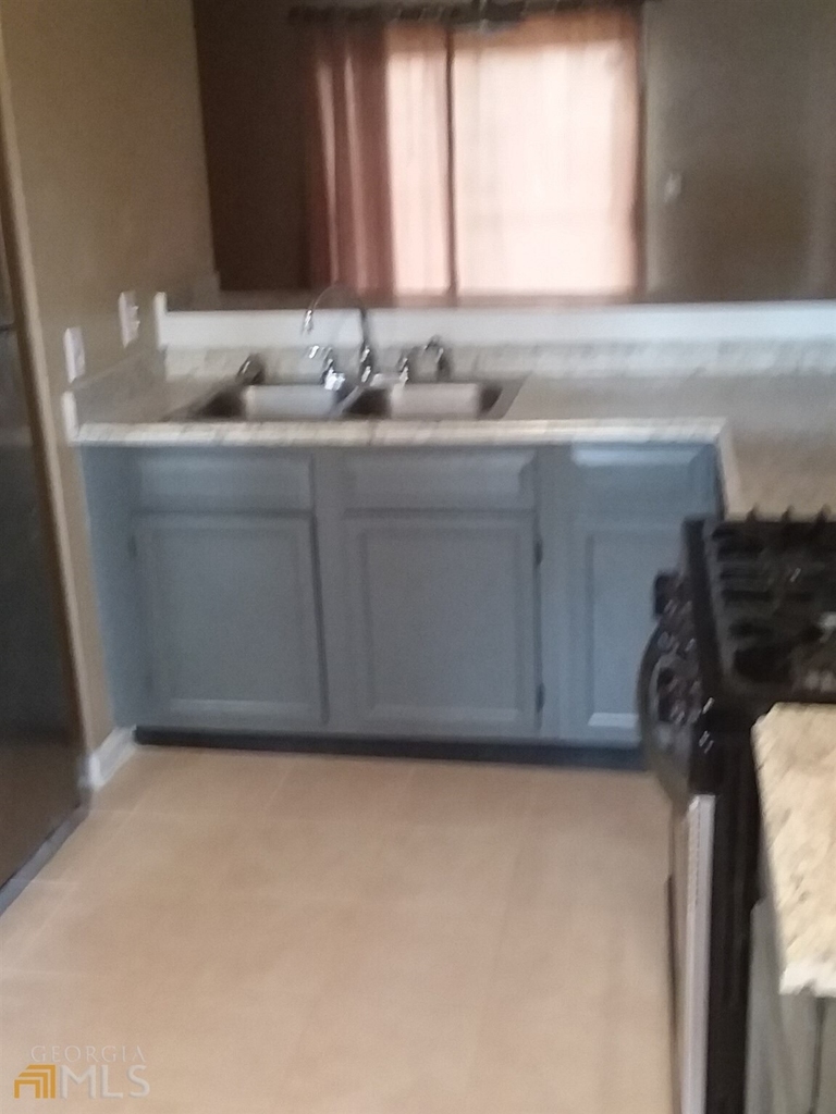 7620 Tara Road - Photo 3