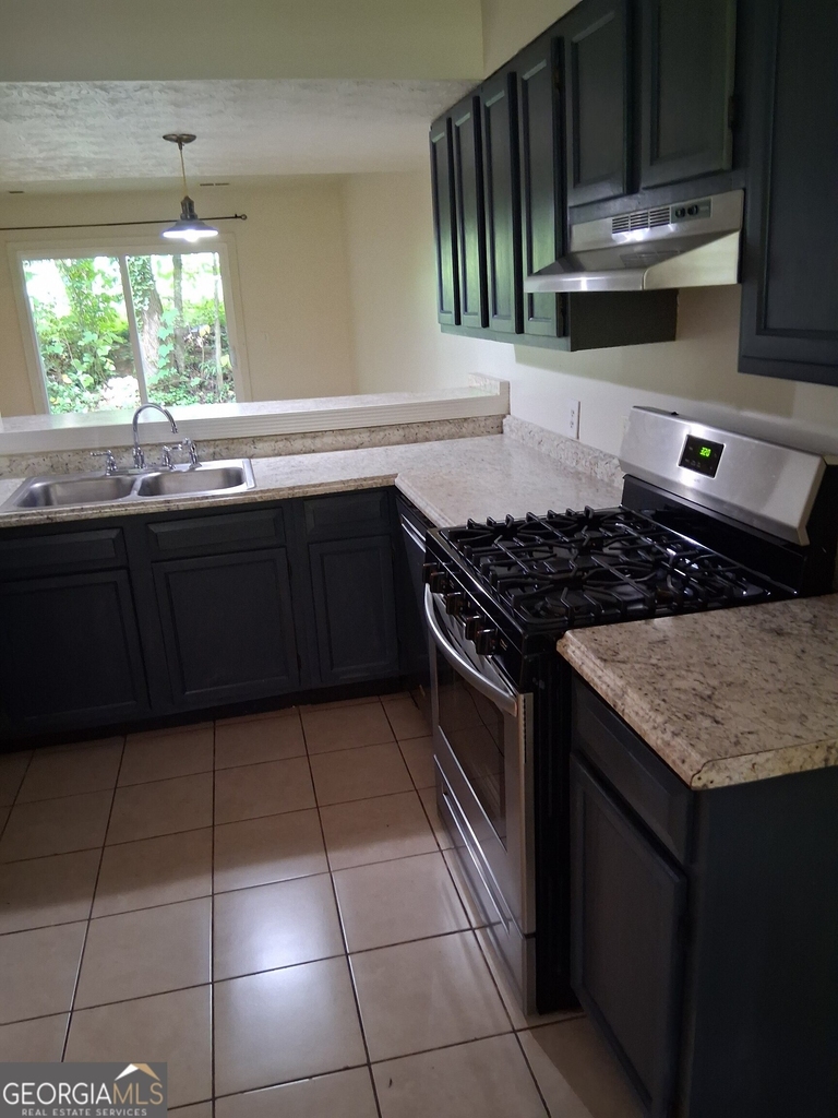 7620 Tara Road - Photo 15