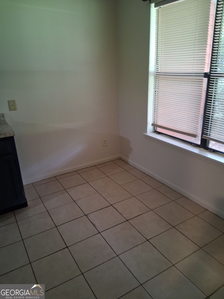 7620 Tara Road - Photo 23