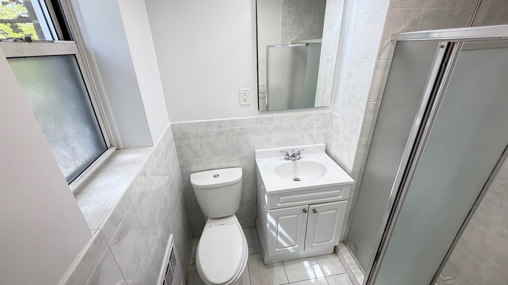 79-25 150th Street - Photo 16