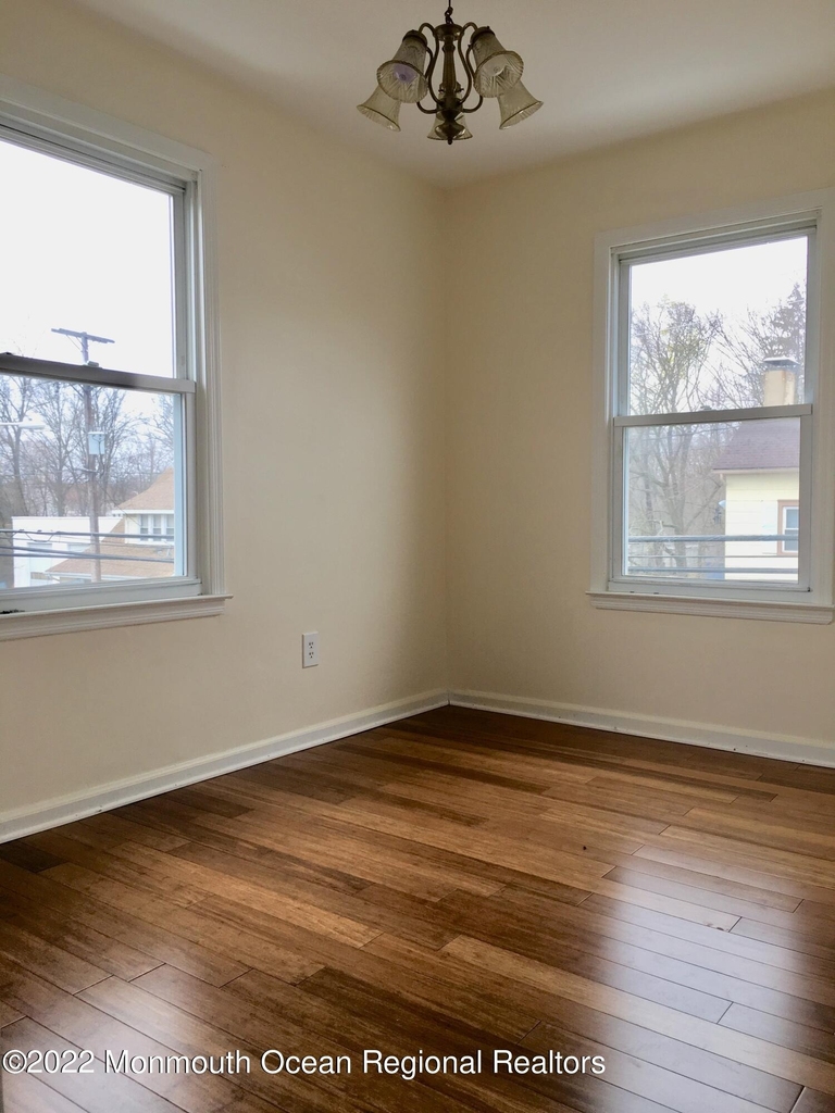 29 Water Street - Photo 4