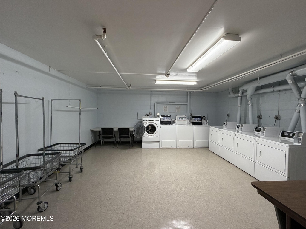 65 Whitefield Avenue - Photo 15