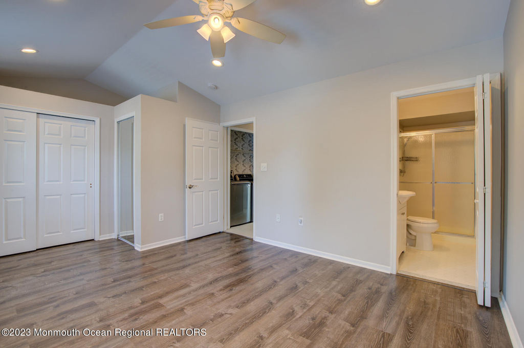 16 Gloucester Court - Photo 13