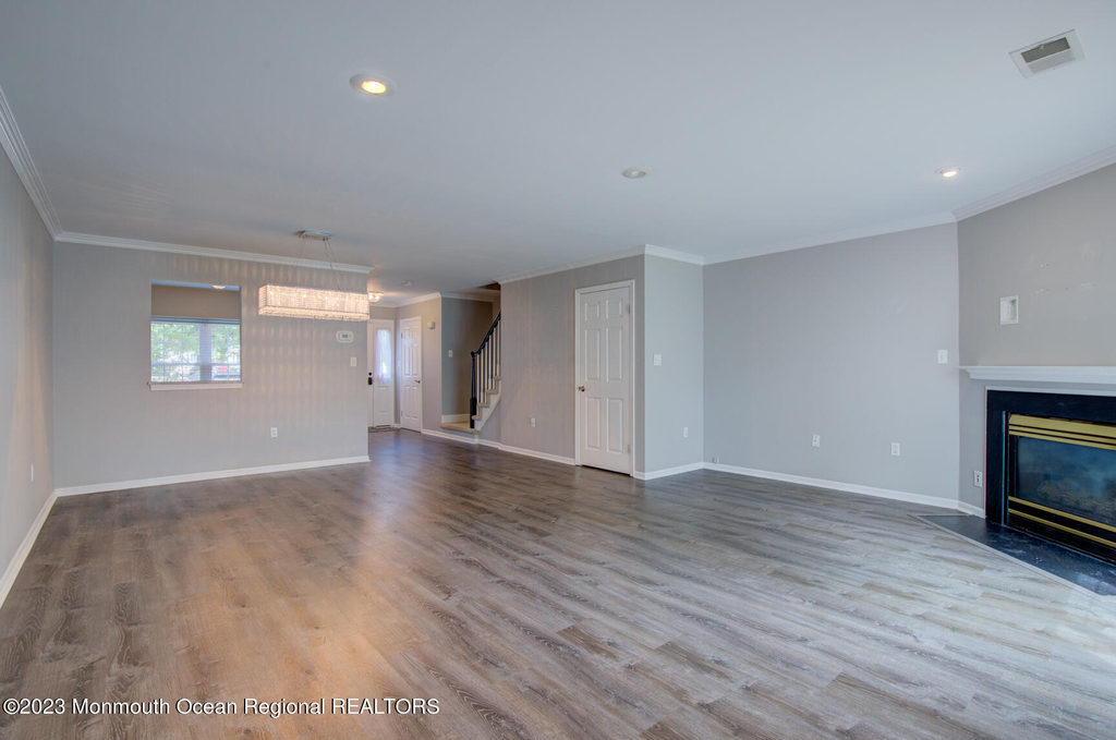 16 Gloucester Court - Photo 11
