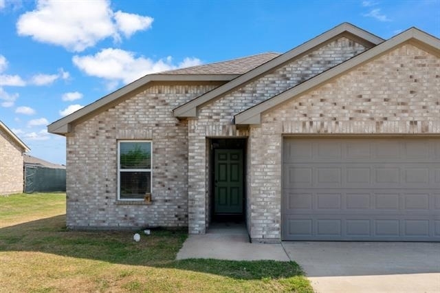 2417 Abigail Lane - Photo 0