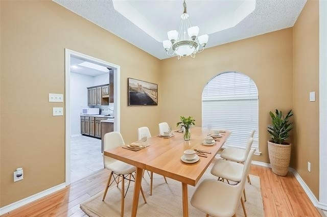 1136 Park Glen - Photo 4