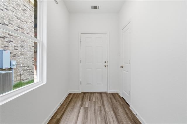 2120 Prairie Lane - Photo 3