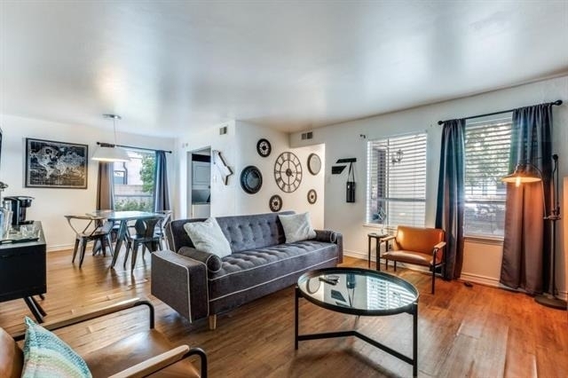 4810 Mckinney Avenue - Photo 3