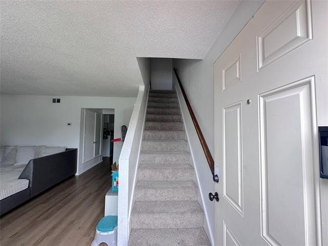 514 Norwood Circle E - Photo 1