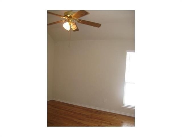 1313 Sunderland Court - Photo 3